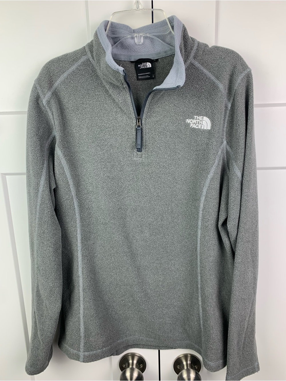 The North Face LARGE Gray Quarter Zip Fleece Pullover Lightweight